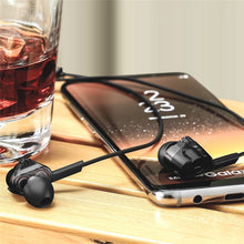 Load image into Gallery viewer, Wired Earphone With Mic In-ear Earbuds Earphones

